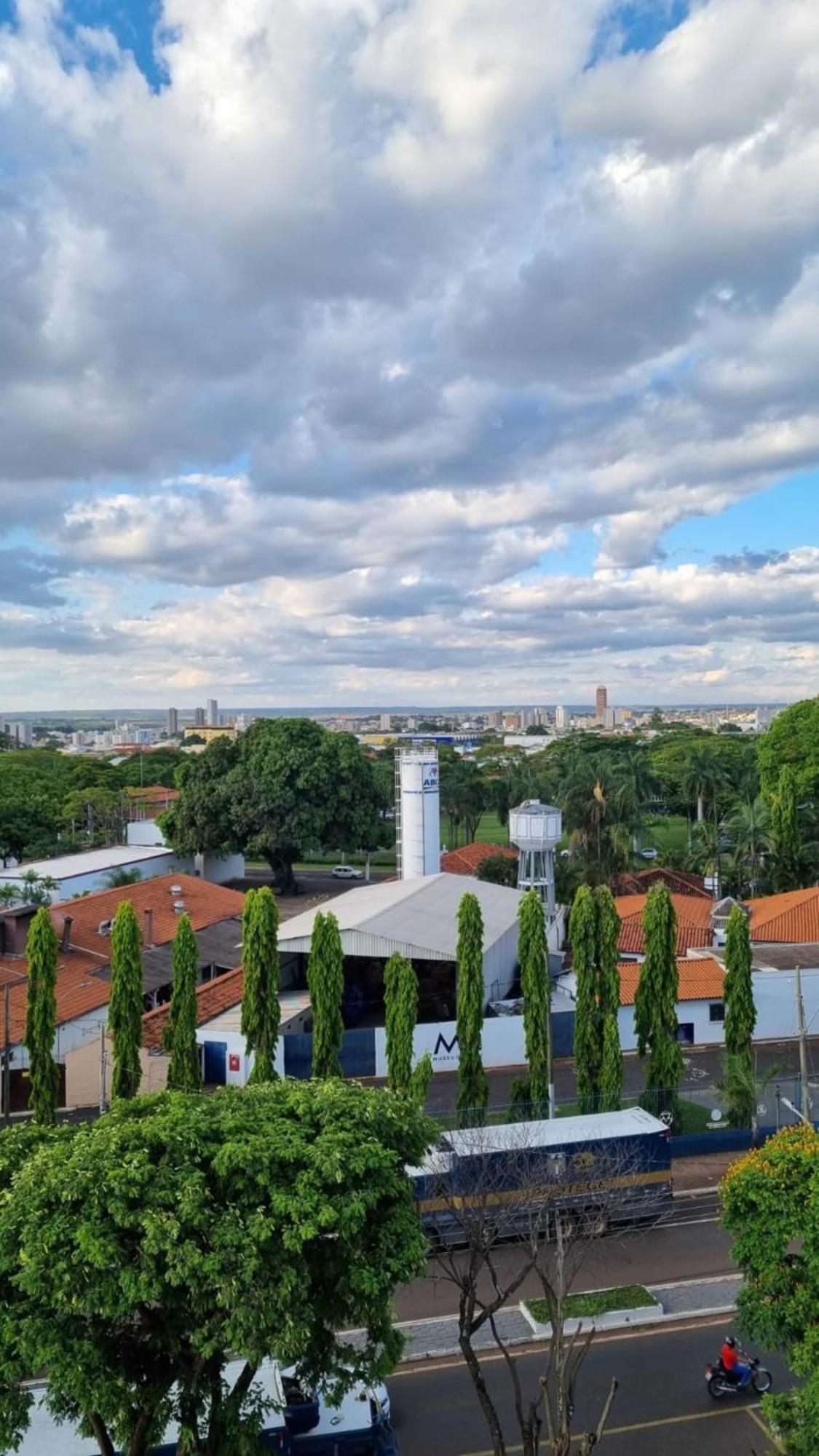 Hotel Golden Park Uberaba By Nacional Inn Номер фото