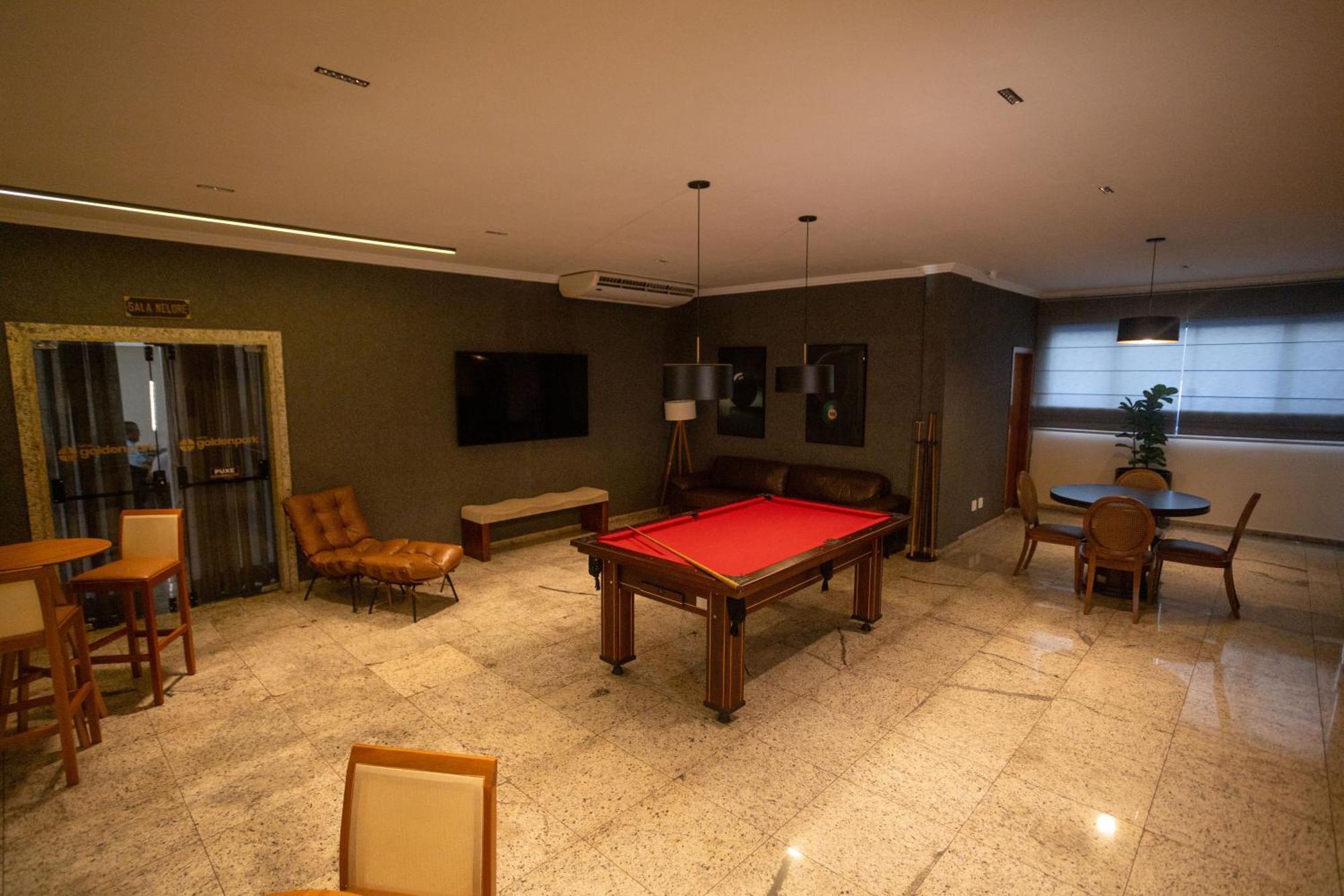 Hotel Golden Park Uberaba By Nacional Inn Екстер'єр фото